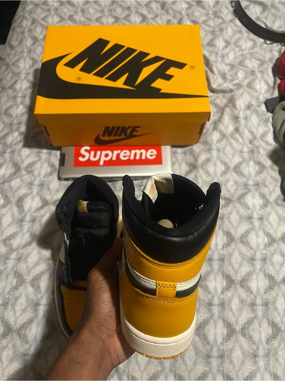 Jordan Air Jordan 1 Mid - Black, White & Yellow